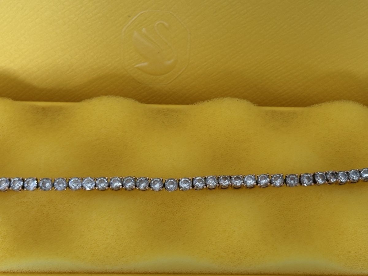 Swarovski Bracciali & Braccialetti: Swarovski bracelet bleu – Usato da Peseux venduto da Huna12 3