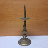 Massiver, schwerer gr. Kerzenständer