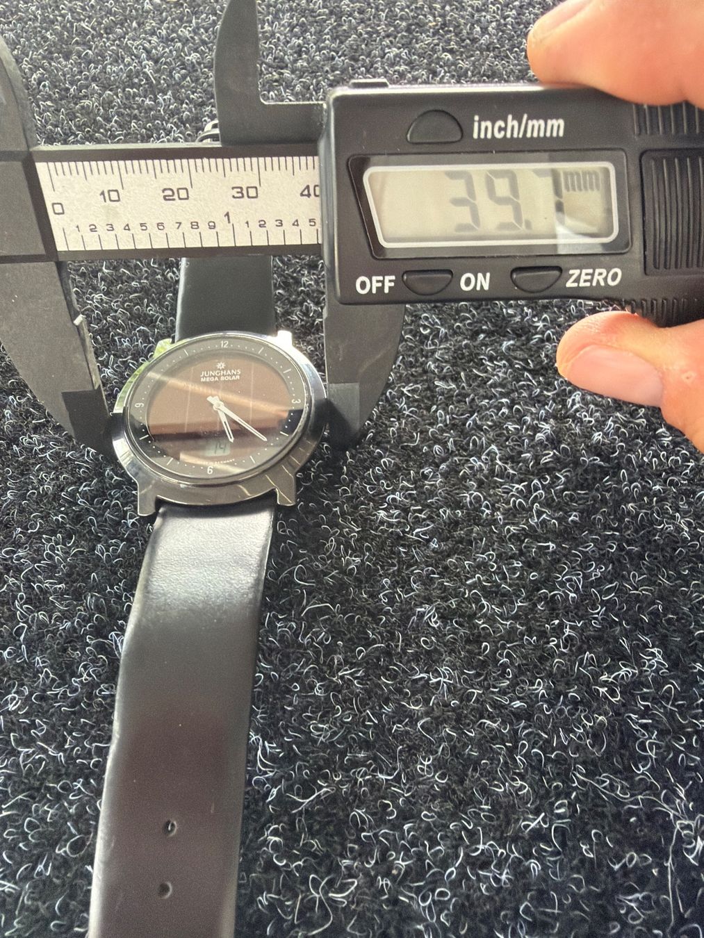 Junghans Orologi: Junghans Mega Solar – Usato da Schlieren venduto da Luxury.Time 4