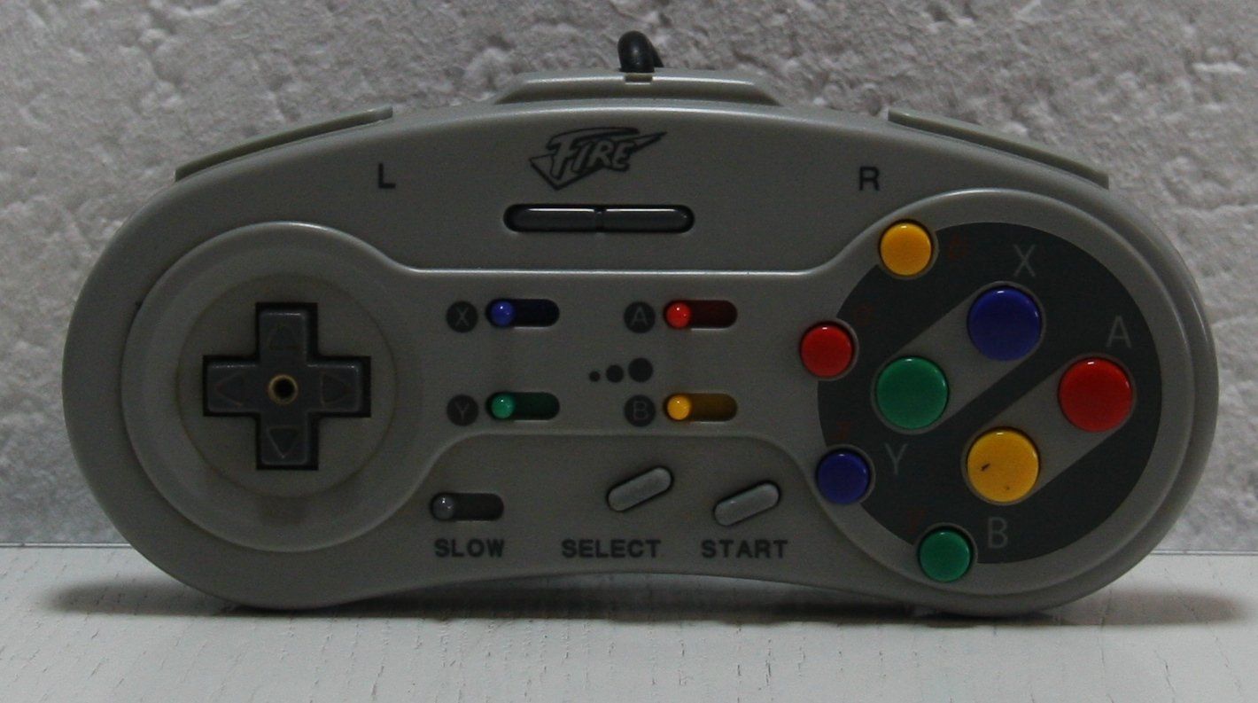 Nintendo Controller: SNES Controller Super UFO Fire – Usato da Fisibach venduto da Retrogames24