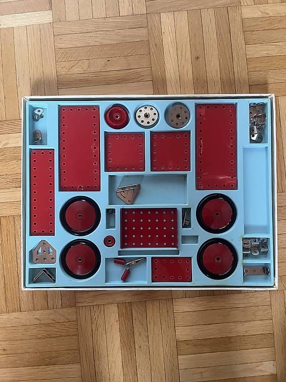 Kit di costruzioni: Metal Baukasten – Usato da Wollerau venduto da Porscheteil 2
