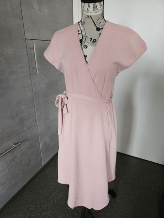 Avant Premiere Kleid, Gr. 34, nude rosa, Wickeloptik