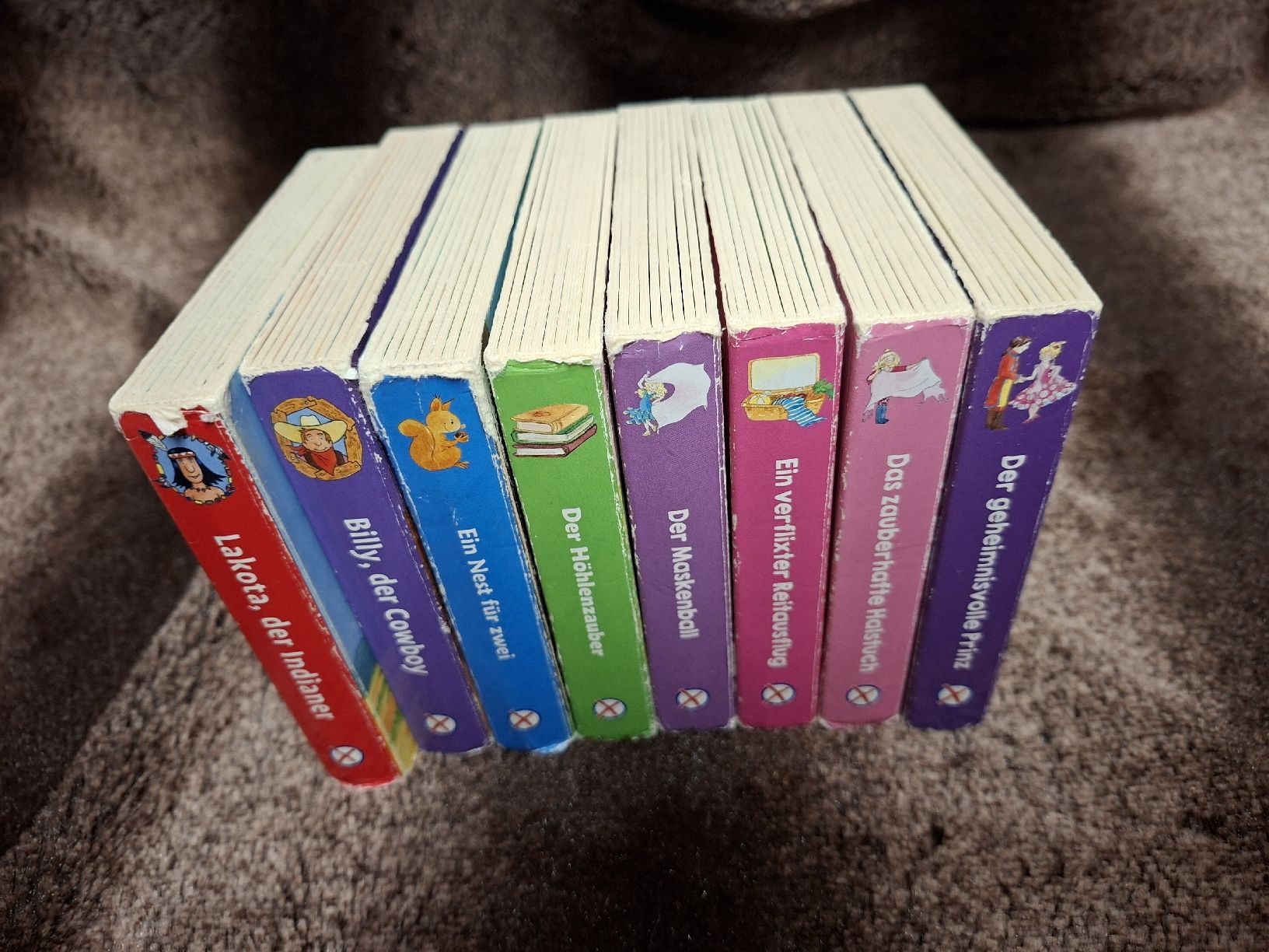 Libri: Kinderbüchli Set mit 8 Büchern mit dicken Seiten  – Usato da Reiden venduto da eneiba 1