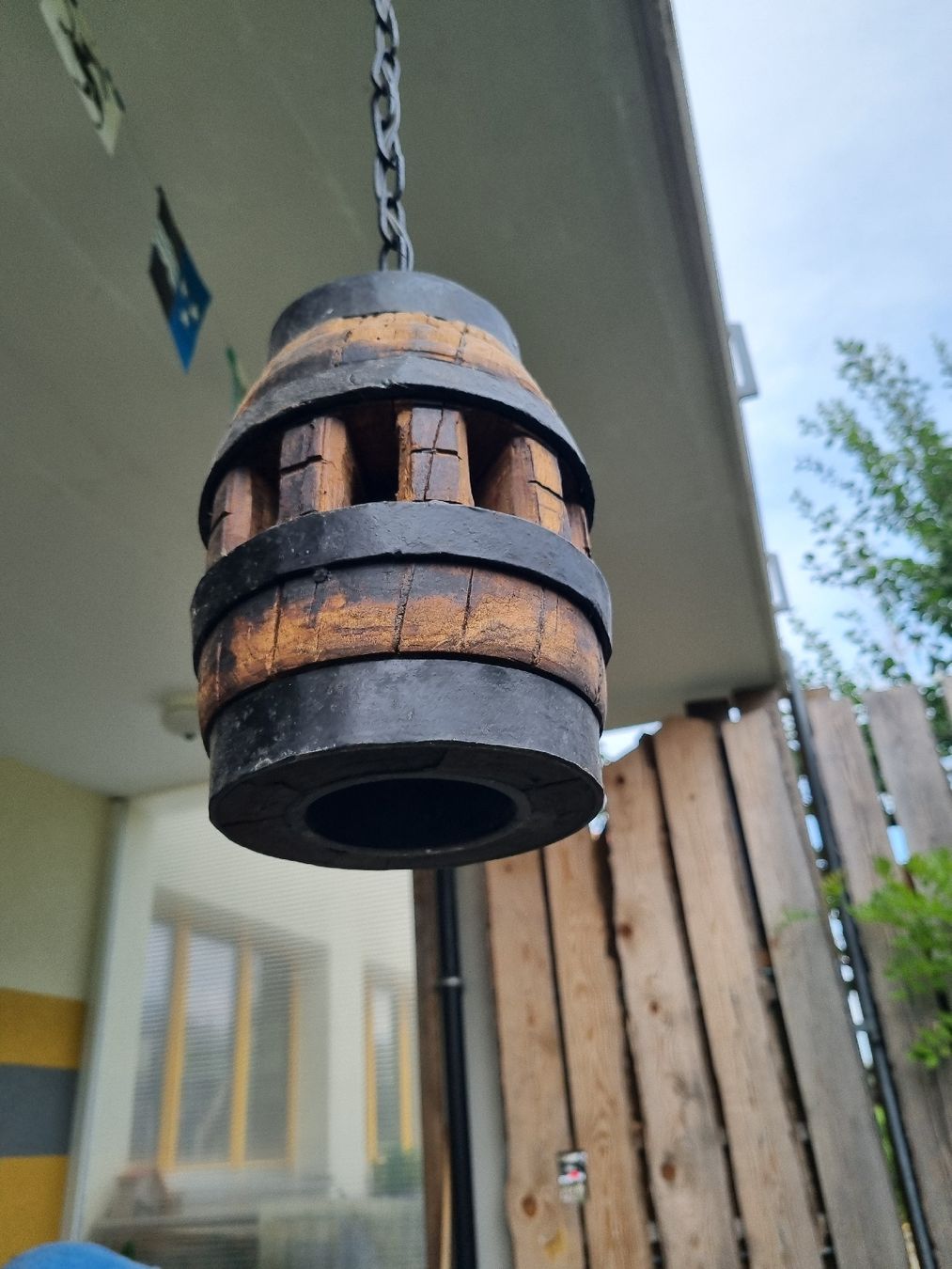 Tutte le decorazioni: Decolampe aus Wagenradnabe – Usato da Schüpfheim venduto da ofeld 2
