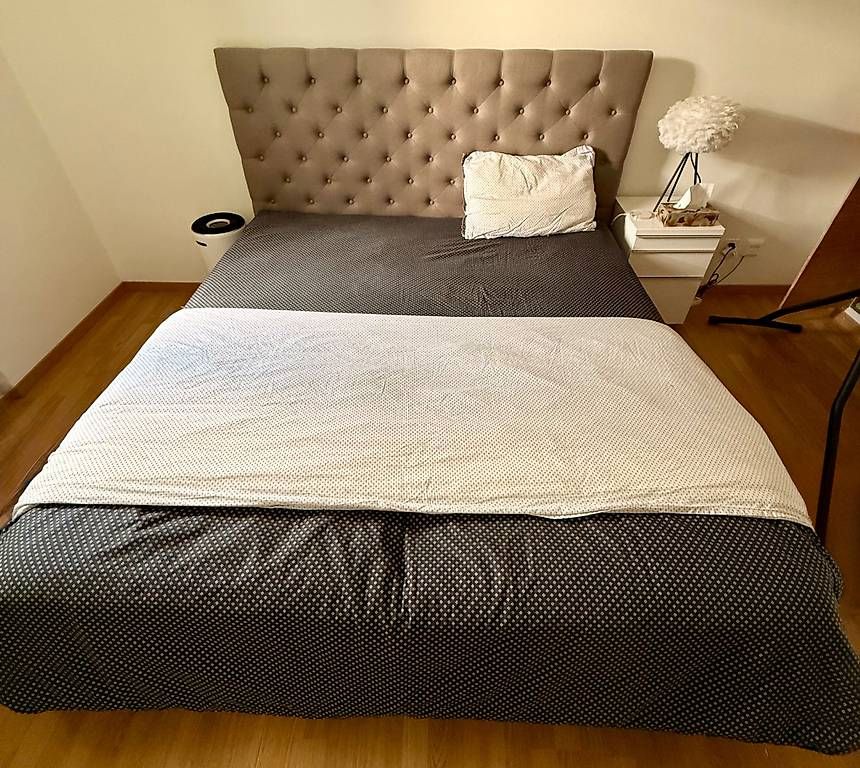 Betten: Polsterbett "Chesterfield"  Maisons du Monde, – Gebraucht aus Kilchberg ZH von yoa_7ndh 1