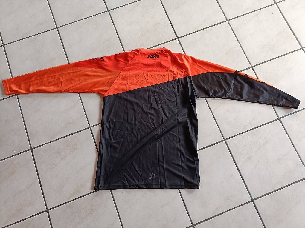 T-shirts: KTM Raceing Shirt – D'occasion à Otelfingen par YJ3000 2