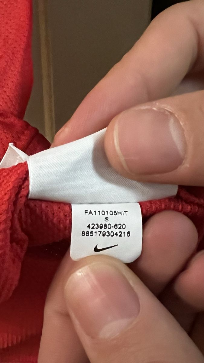 Leibchen & Hosen: Nike Arsenal 2011/2012 Van Persie Shirt – Gebraucht aus Cully von DealerPrice 2