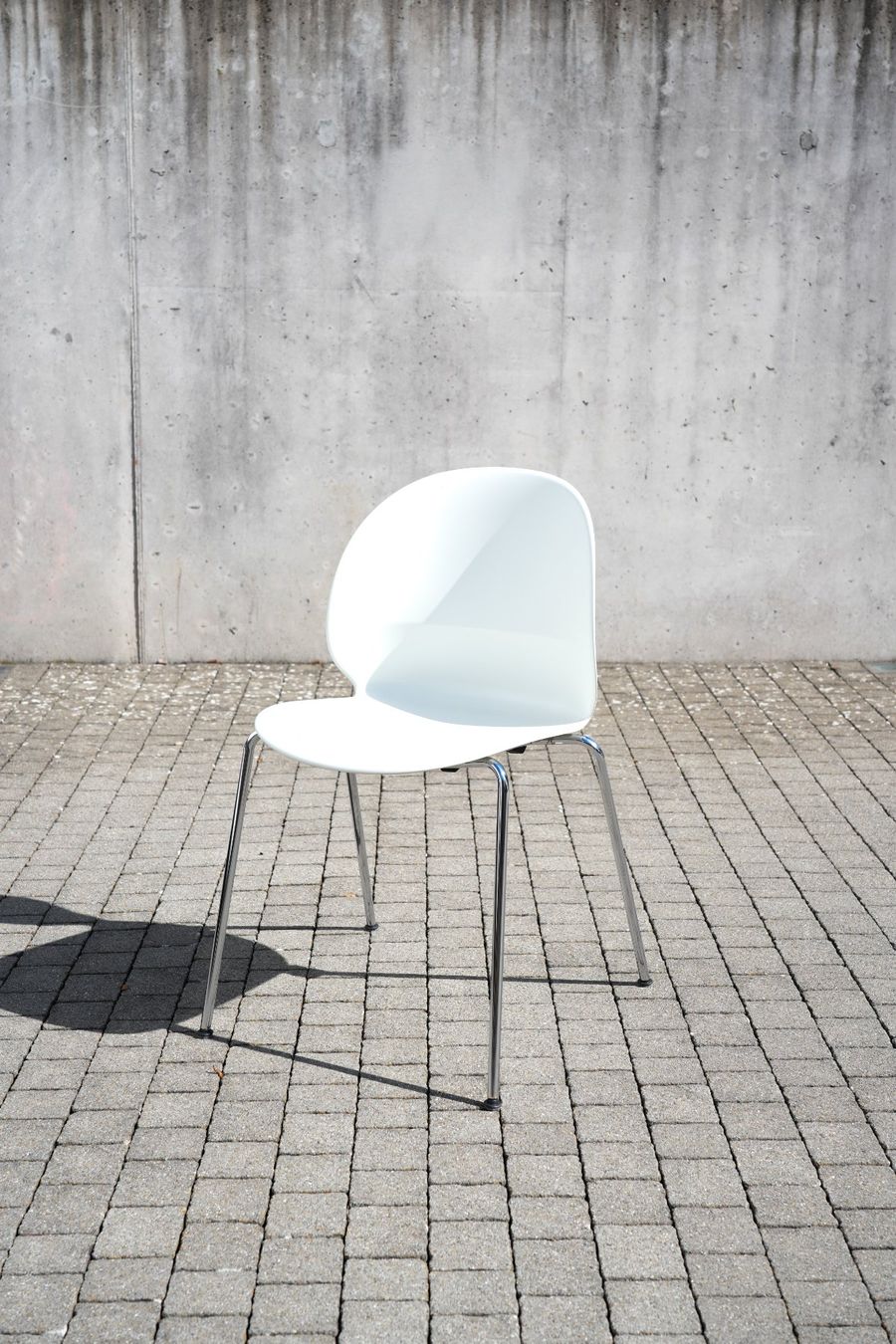 Fritz Hansen Stühle: N02 Recycle weiss – Neu (gemäss Beschreibung) aus Uster von uniki.ch 1
