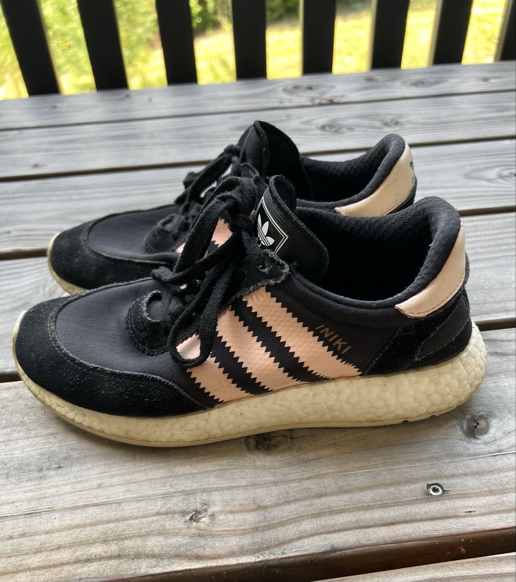Adidas Scarpe da donna: Adidas Iniki Runner Gr. 39 1/3 – Usato da Rombach venduto da amandine.z
