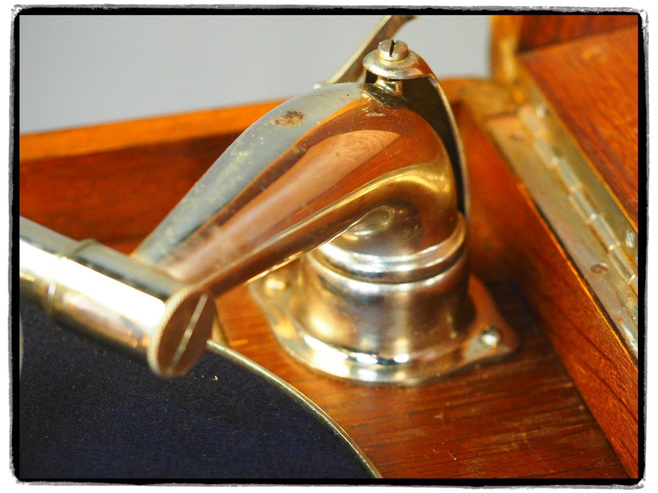 Thorens Tourne-disques: PHONOGRAPHE – D'occasion à Lausanne par Leag 7