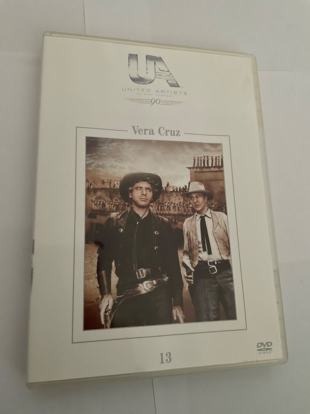 Tutti i DVDs: Vera Cruz – Usato da Winterthur venduto da Cobraforce