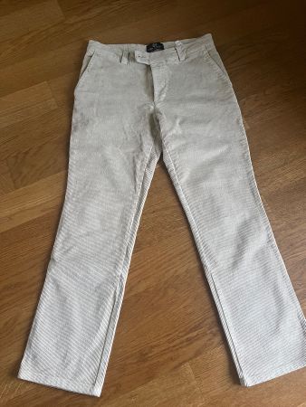 Wie NEU! Sehr schöne John Stanley Hosen Gr. 31