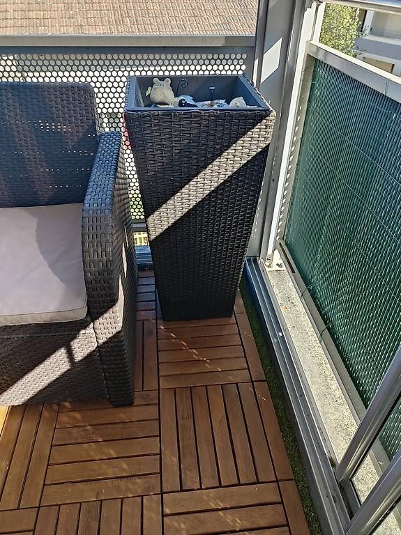 Sofas: Coffe Sofa und Pflanzengefäss Topf – Gebraucht aus Hunzenschwil von dpavespa 4