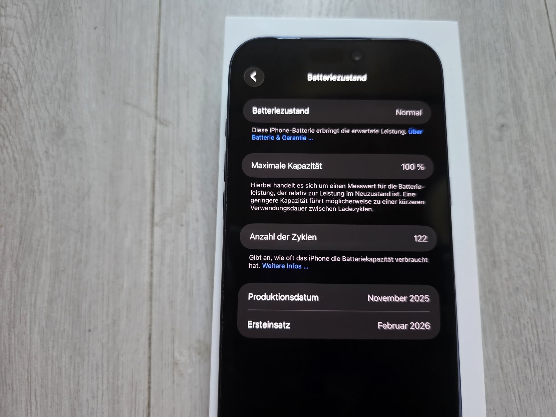 Apple Handys / Smartphones: iPhone 17 Pro Max  Deep Blue 512Gb – Neu (gemäss Beschreibung) aus Innertkirchen von Paedu2506 4