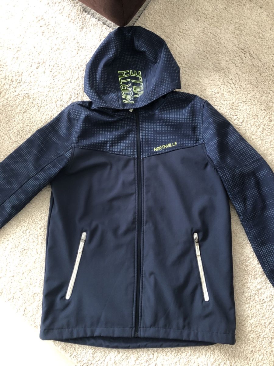 C&A Jacken & Mäntel: Softshelljacke – Gebraucht aus Münchenbuchsee von zwaergli02