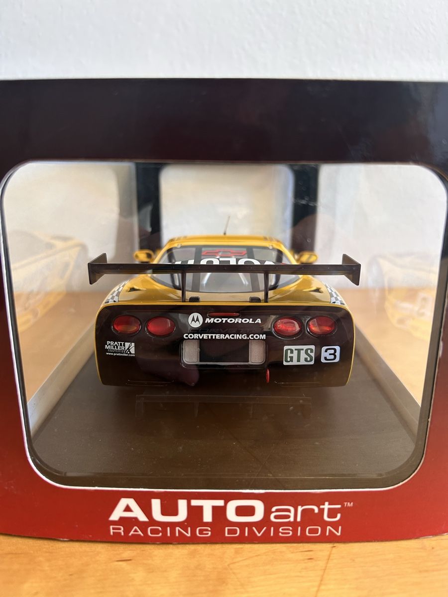 Autoart Modellini d'auto: Corvette C5R Alms GTS Class 2004 1:18 – Usato da Romanshorn venduto da tamiya_aul 3
