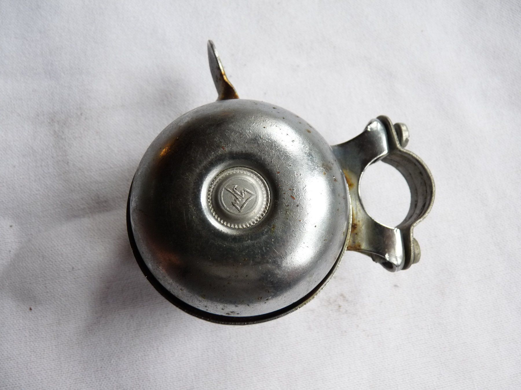 Mofa-Ersatzteile: Doppel Glocke aus altem dickem Chrom – Gebraucht aus huttwil von Pakora 1