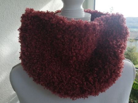 Loop handgestrickt