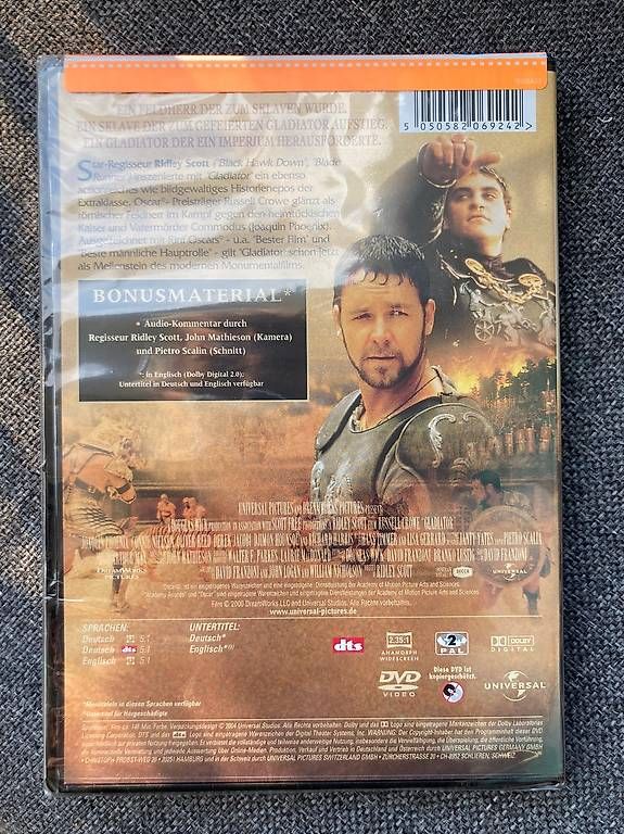 Tutti i DVDs: N E U    DVD GLATIATOR – Usato da Zürich venduto da Bobesch73 1