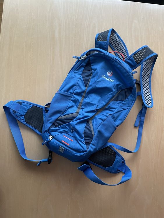 Bikerucksack Deuter Race 8 Liter (fast neu) (Gebraucht) in Schaffhausen ...