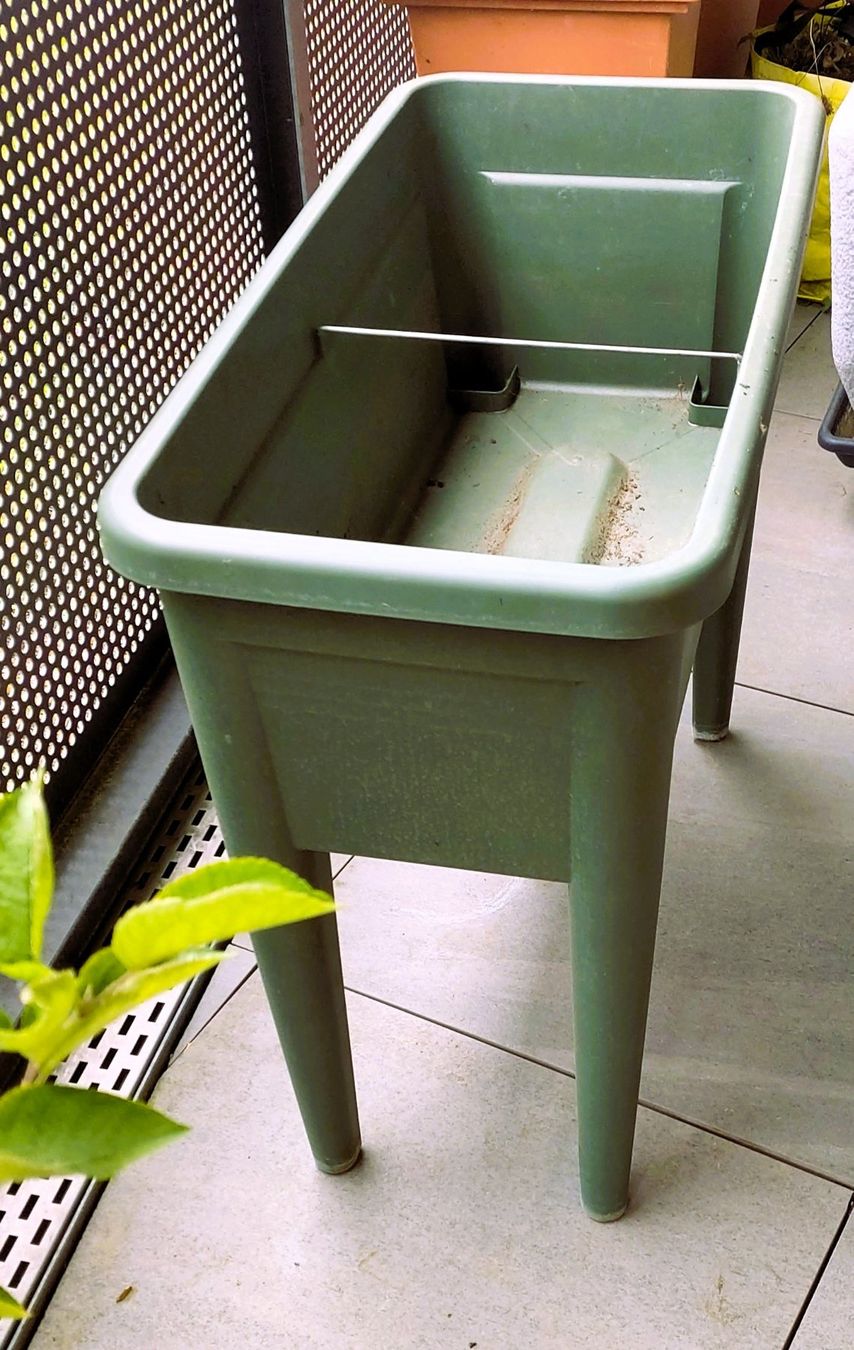 Vasi per fiori: Elho Green Basics Hochbeet /Anzuchttisch – Usato da Rheinfelden venduto da Calvinia