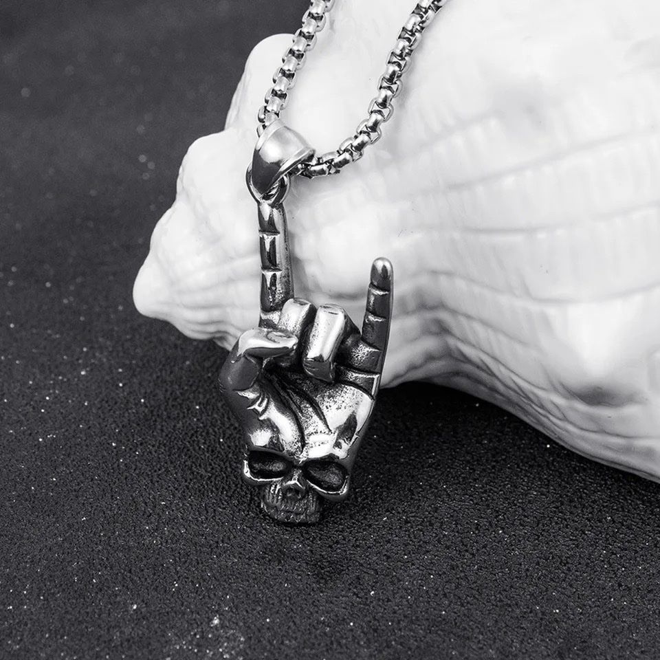 Catenine: Finger sign necklace – Nuovo e nell'imballaggio originale da Aarburg venduto da StavFashion 2