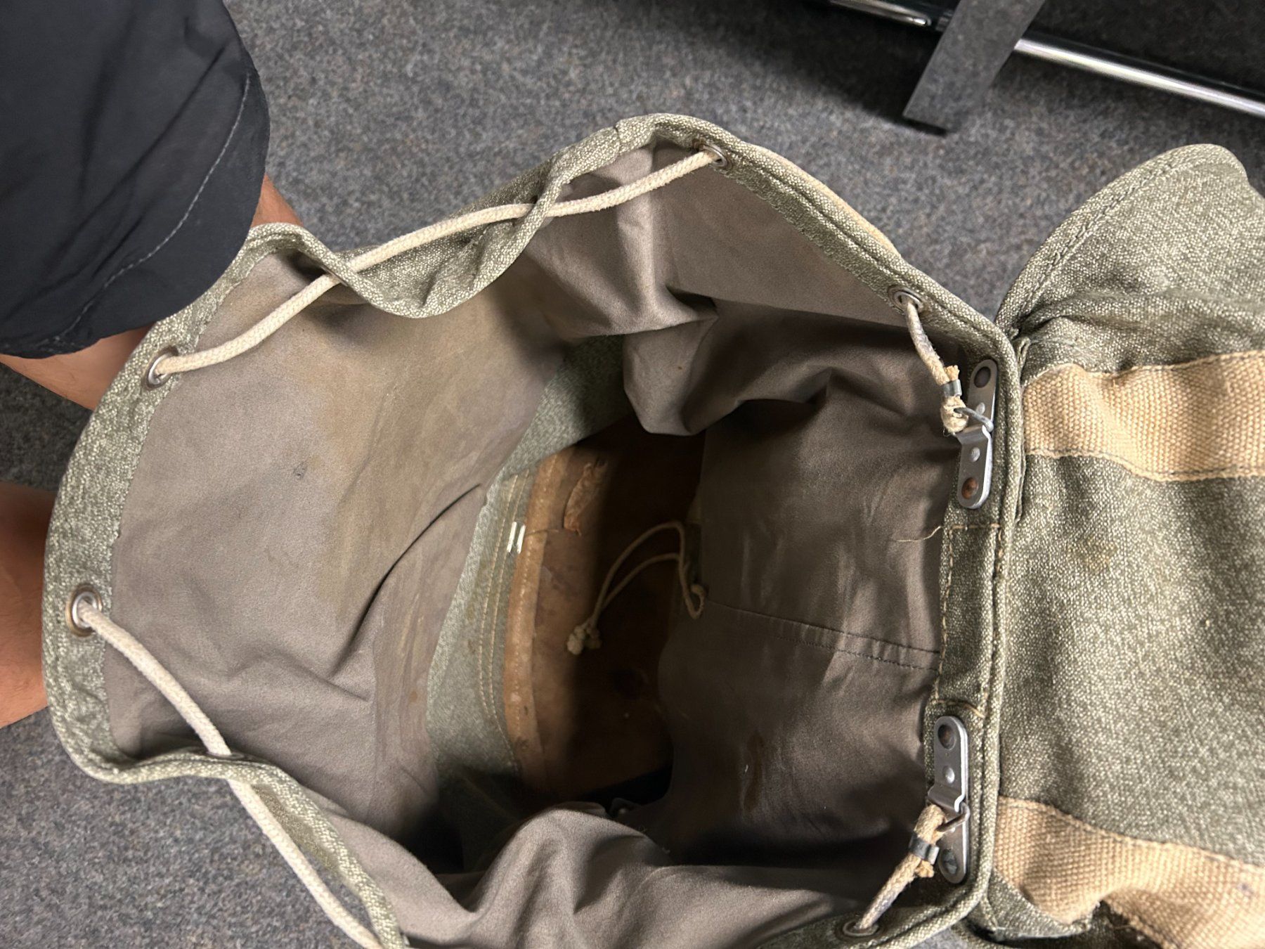 Sacs à dos: Alter Militär Rucksack – D'occasion à Würenlingen par 12345678 1