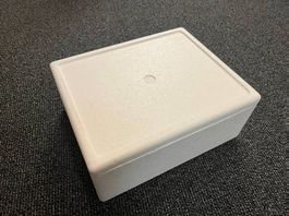Up to 100x nsulated boxes / polystyrene (EPS) 32x26x13,5cm
