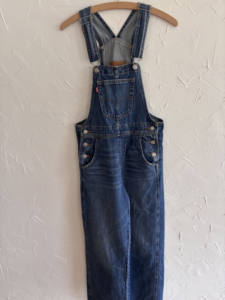 Levi's Tute: Latzhose Levis XS – Usato da Reigoldswil venduto da Mtrobson
