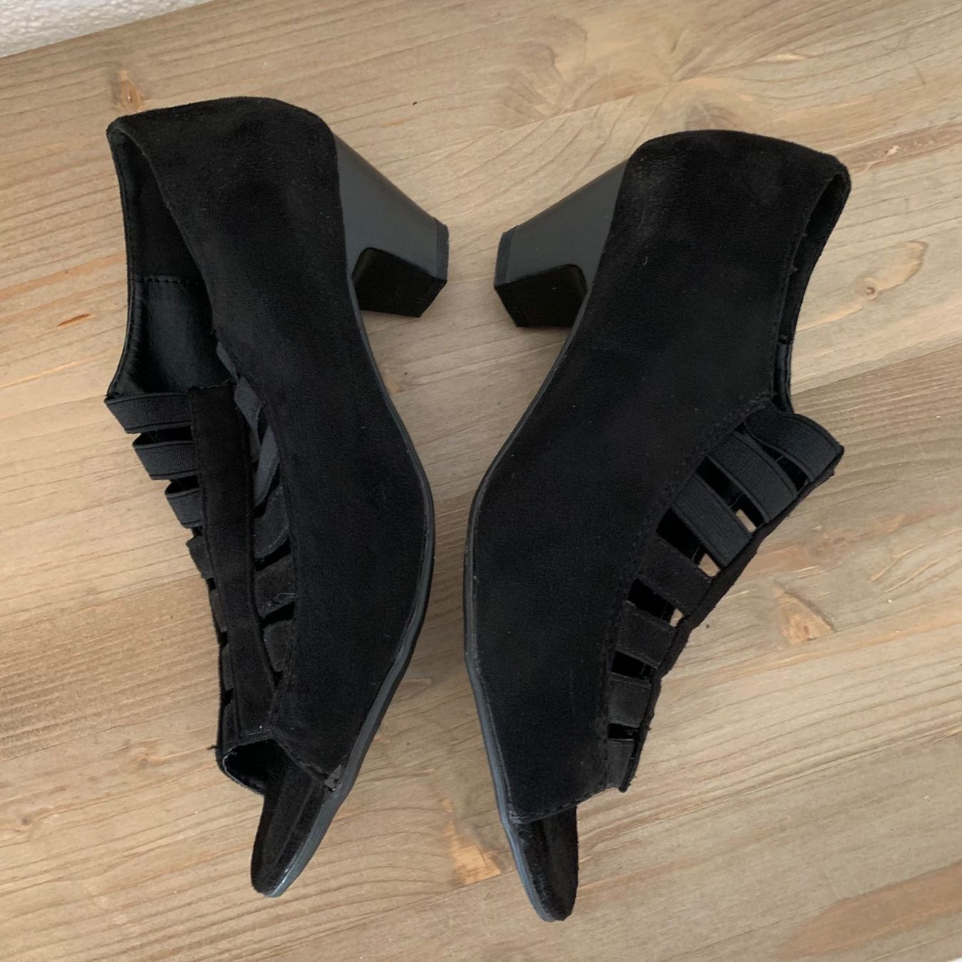 Chaussures femmes: Schuhe Liva Loop Gr. 37 – D'occasion à Fislisbach par KolibriSecondhand 8