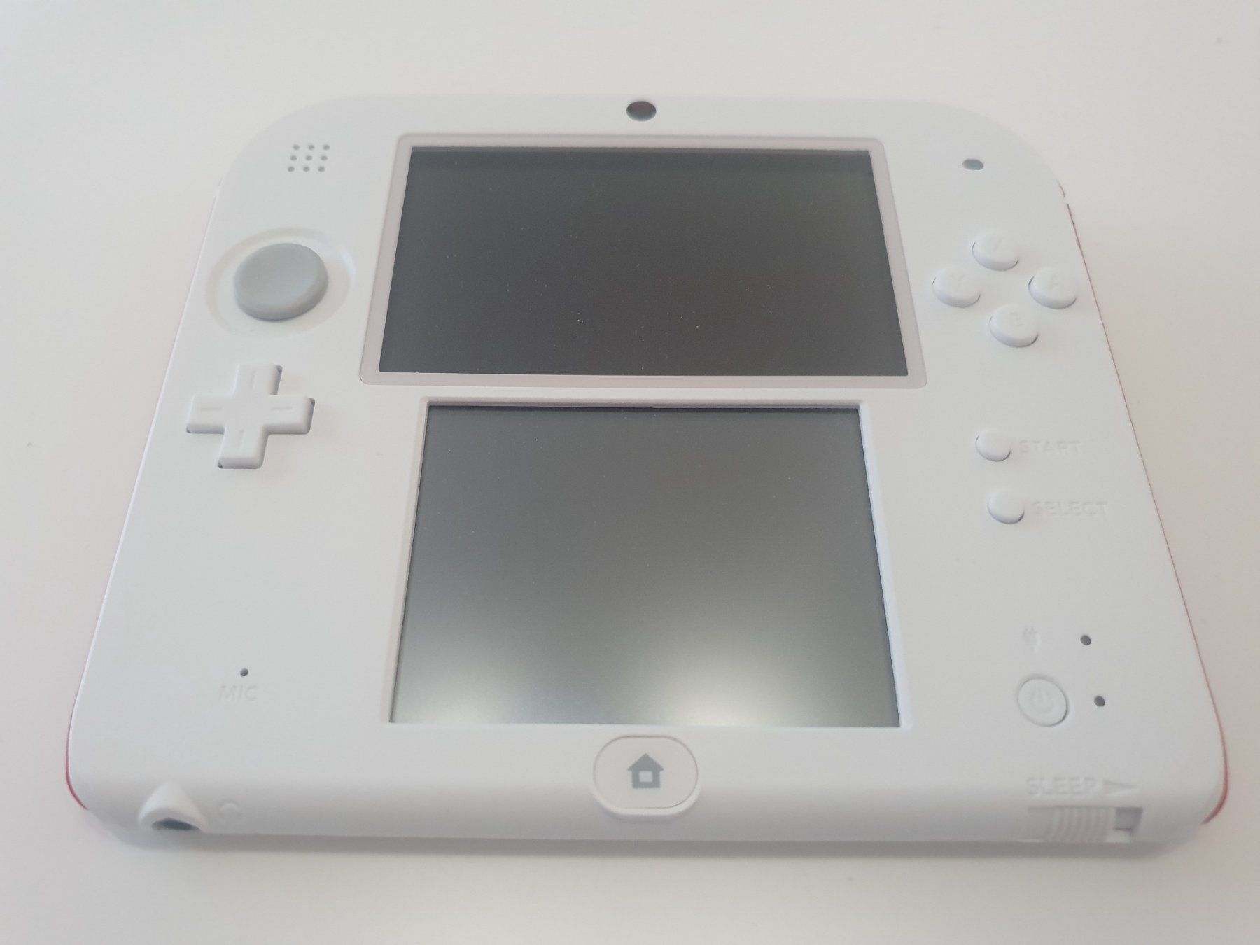 Nintendo Console: Nintendo 2DS – Usato da Puidoux venduto da Svreber