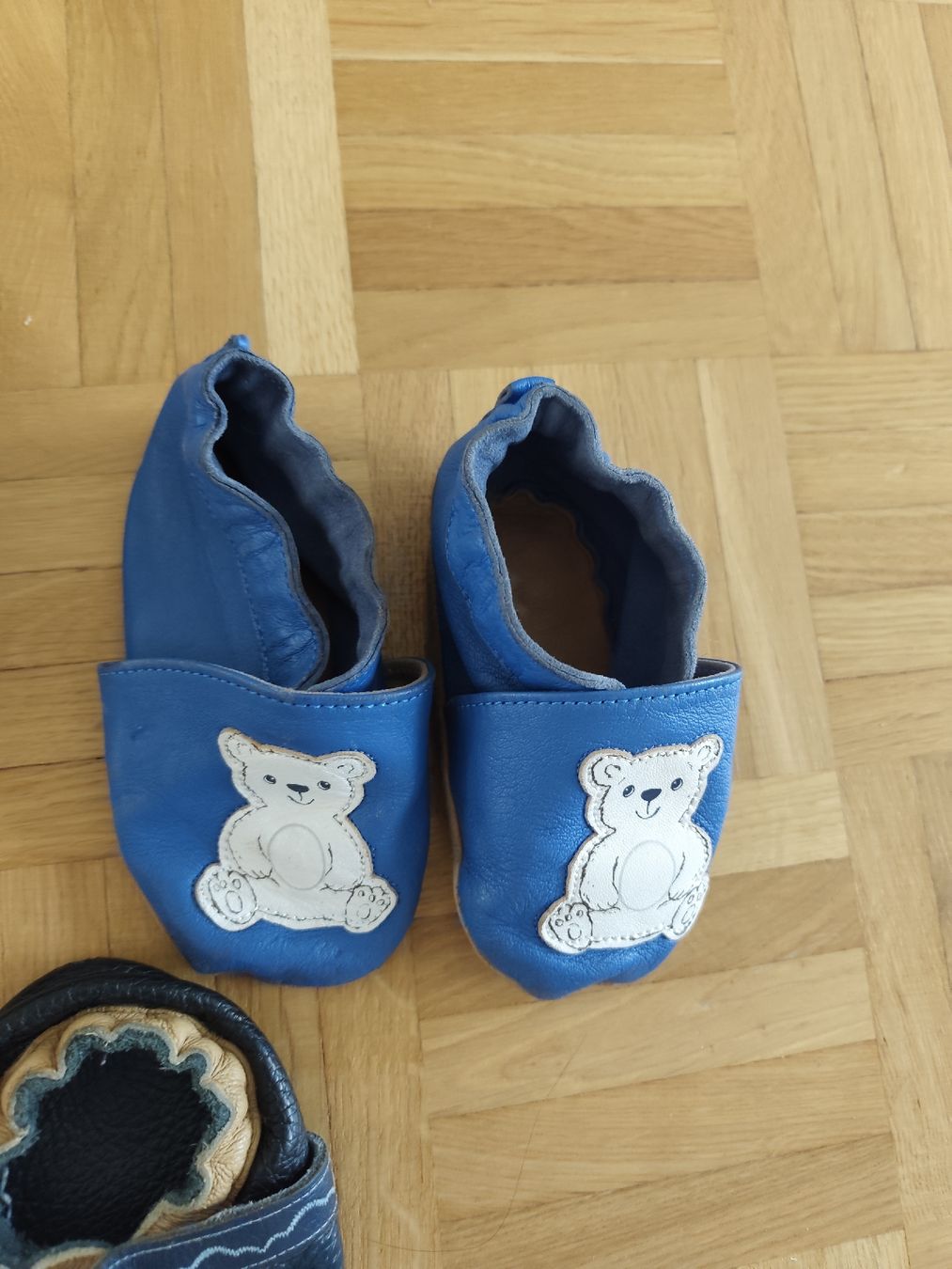 Schuhe für Jungen: füsslinge und lederfinkli – Gebraucht aus Muttenz von Hermesvonthan 3