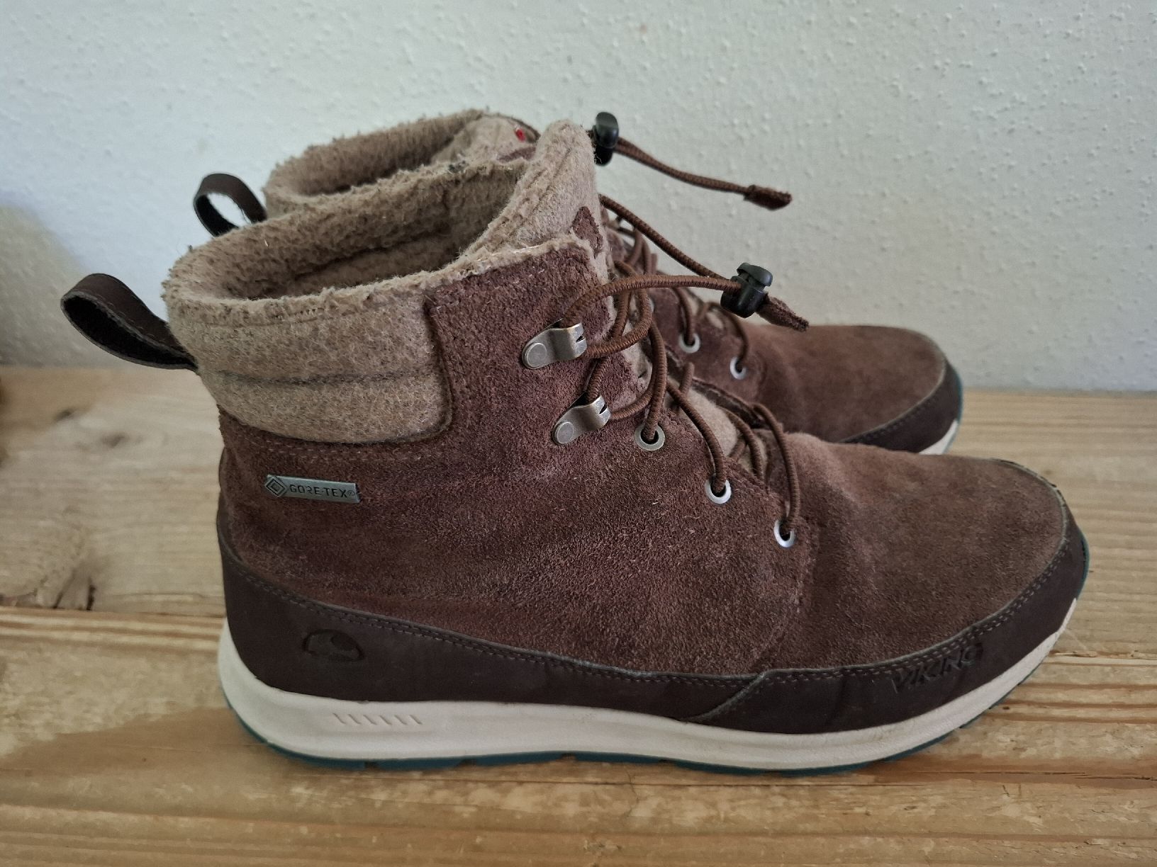 Viking Scarpe per ragazzi: Viking Goretex Winterschuh Gr. 41 – Usato da Kirchenthurnen venduto da lilie07