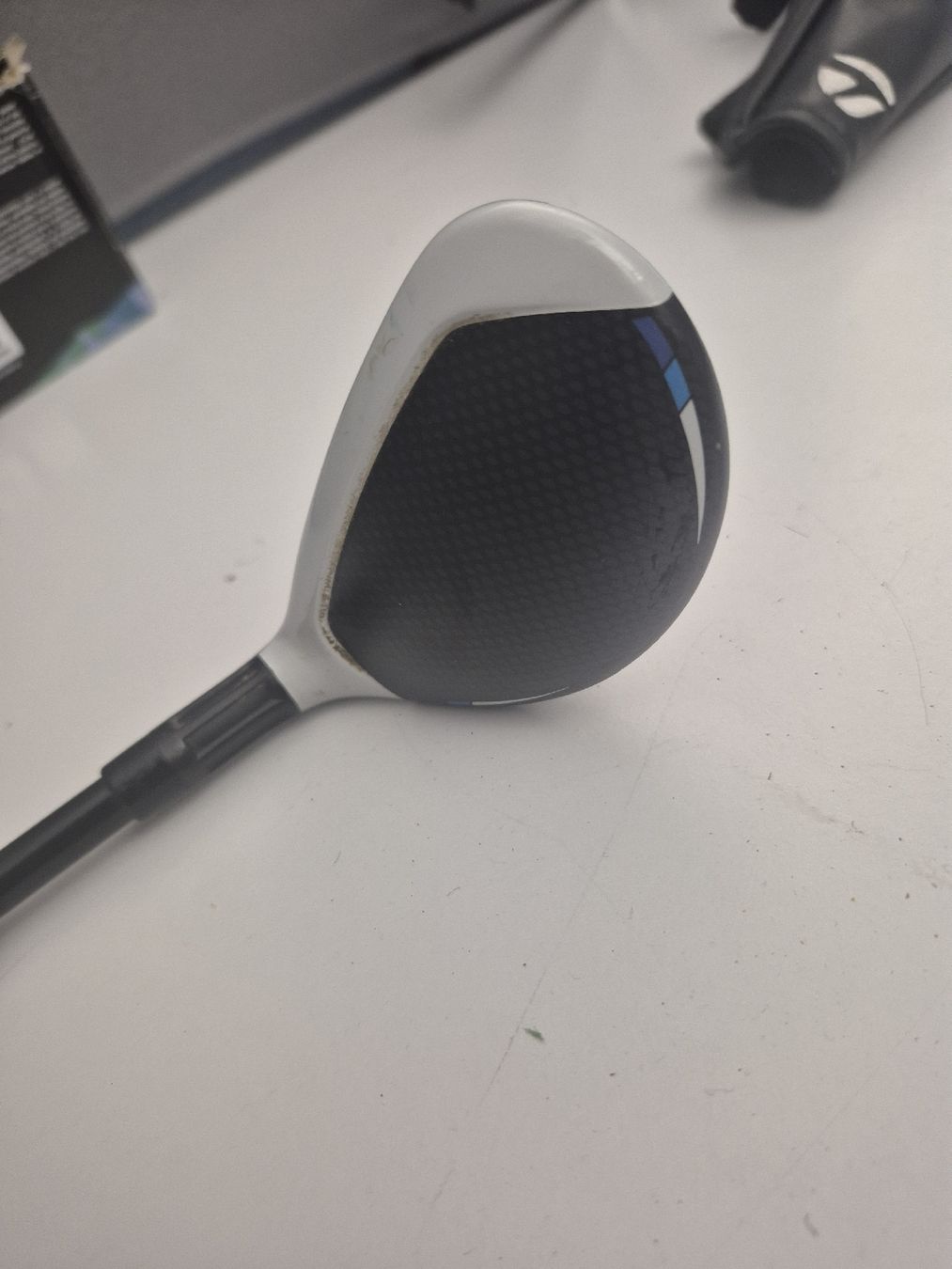 Taylor Made Clubs & Sets: SIM 2 Max hybrid 3 - top Zustand – D'occasion à Altdorf UR par car_896f 2
