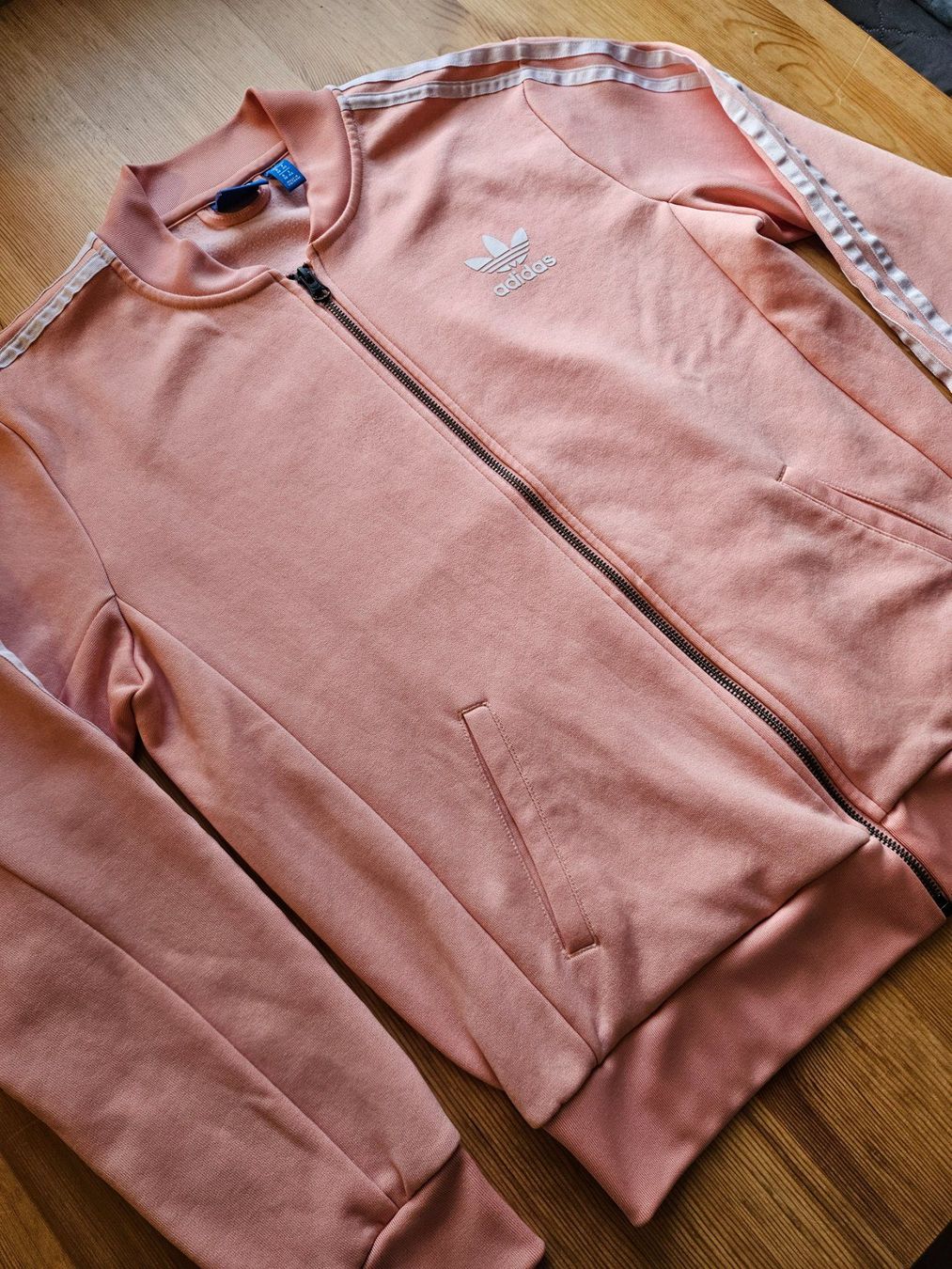 Adidas Maglioni & Felpe: Jacke adidas Grösse S rosa retro Pullover – Usato da Hägglingen venduto da United-Village-Trade 2