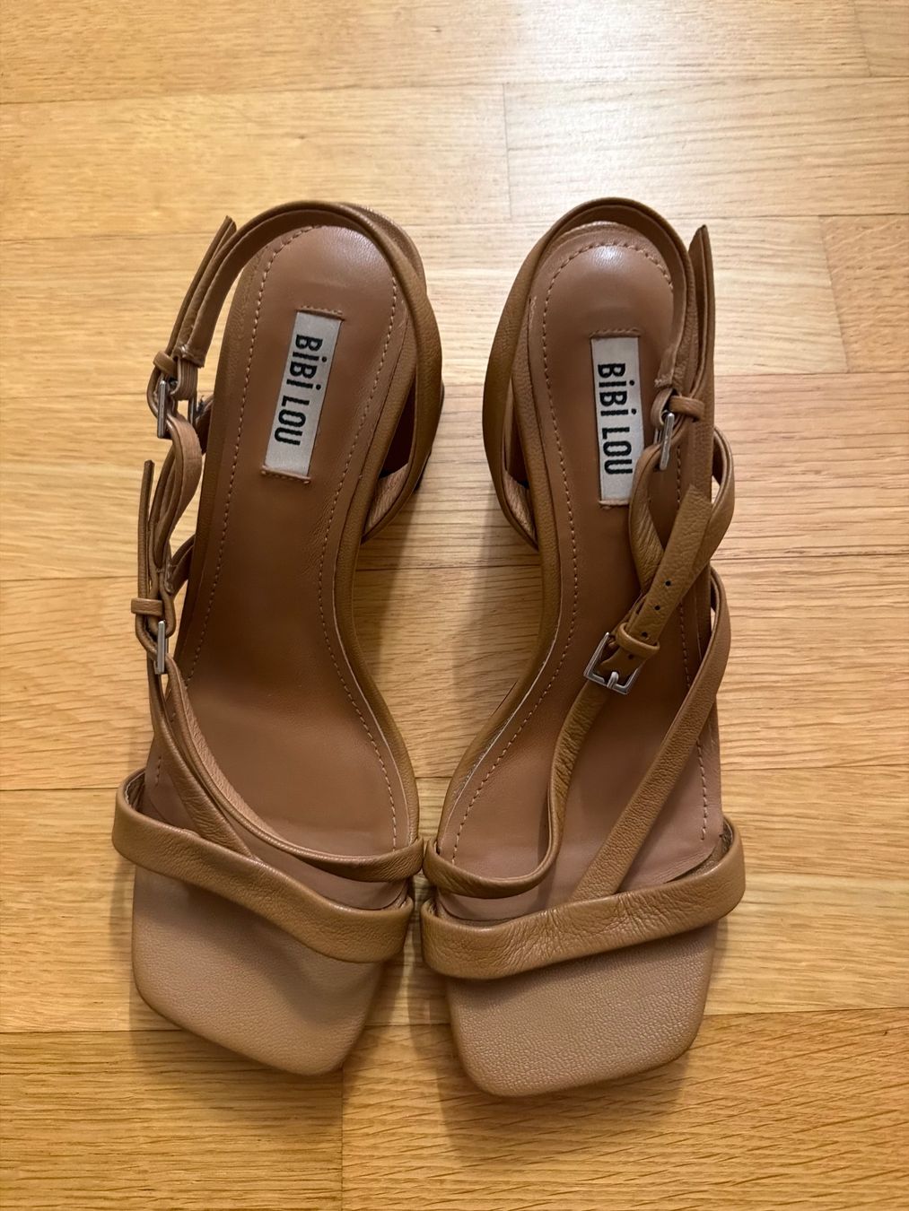 Scarpe da donna: BiBi Lou Sandalen Damen 38 – Usato da Sargans venduto da lil_s2h8