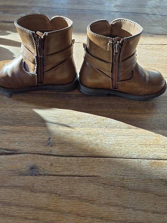 Graceland Scarpe per ragazze: Graceland Mädchen Stiefeletten Grösse 25 – Usato da Koppigen venduto da abu_5syv 4