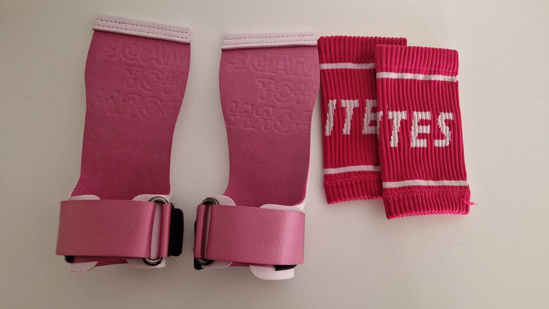 Protezioni & Imbottiture: Velites Quad pro Grips Pink – Nuovo (secondo la descrizione) da Sonnental venduto da emyluna 1