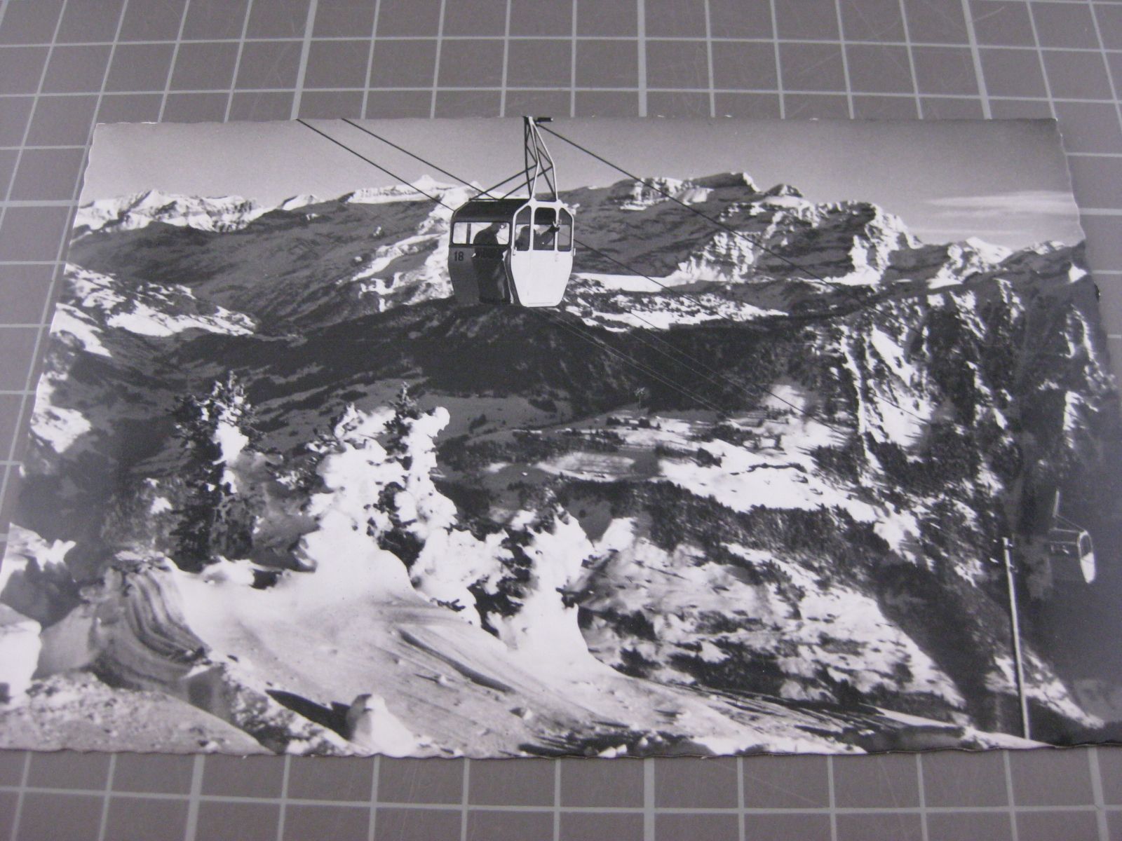 Cartoline postali: AK Leysin Berneuse mit Bahn – Usato da Malters venduto da Marosko