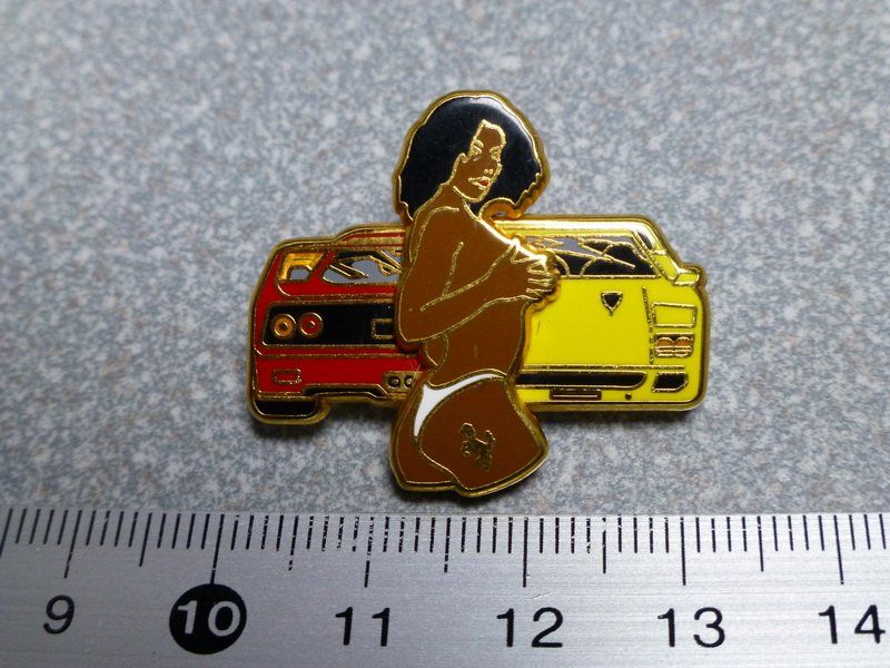 Placchette & Badge: PIN PINS AUTO FERRARI Limit. 200 – Usato da Gränichen venduto da Jumbo77