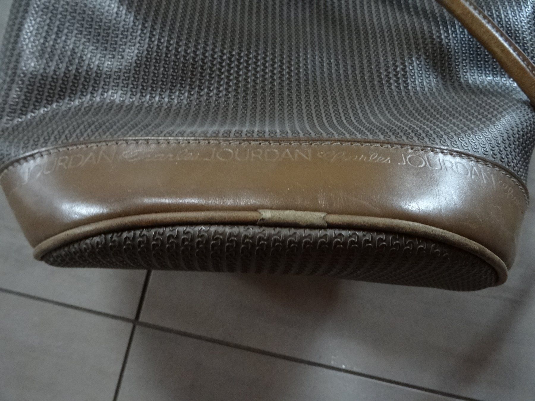 Taschen für Damen: Beuteltasche – Gebraucht aus Staad SG von Therry8 2
