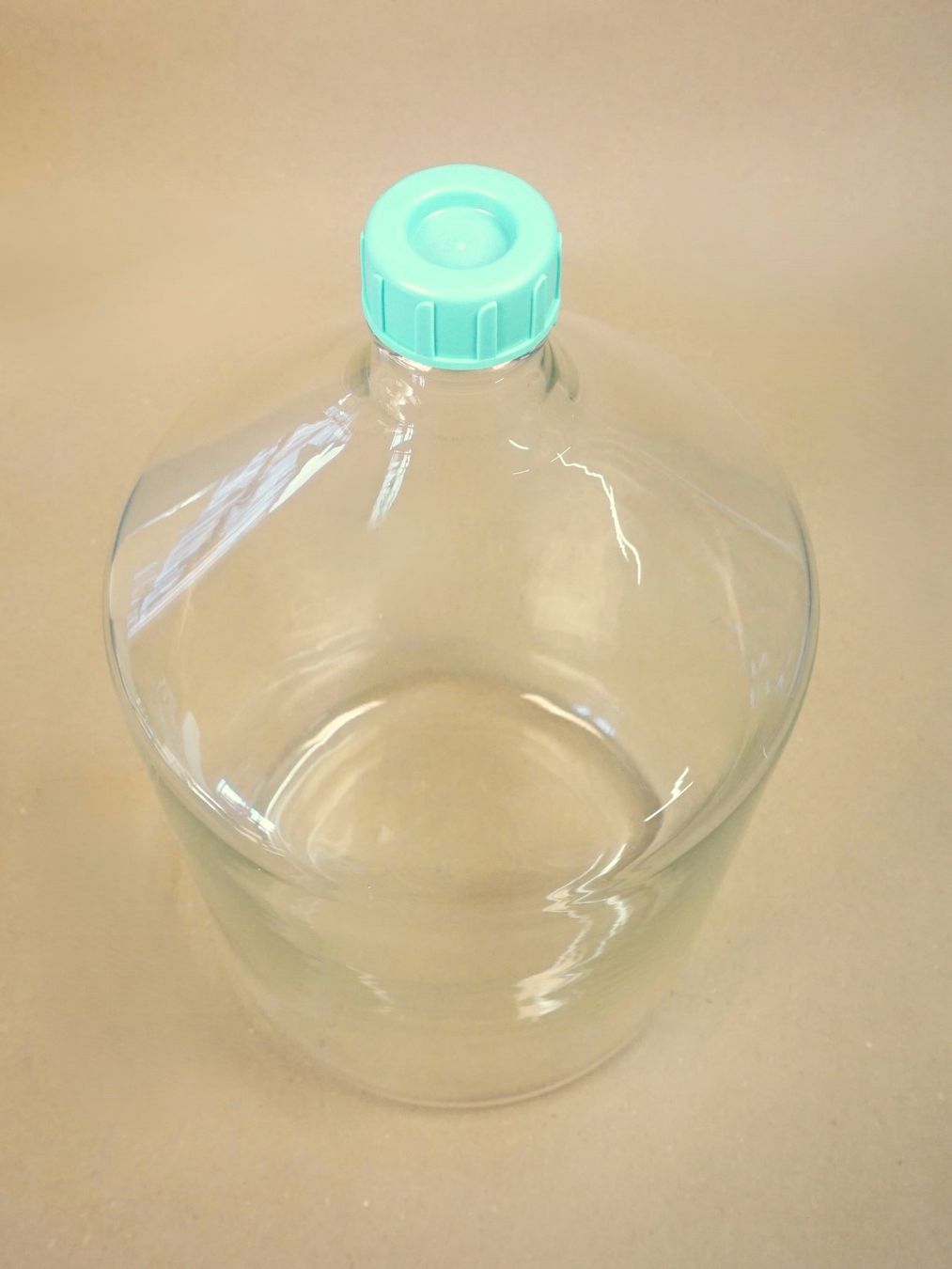 Accessori da laboratorio: Schott Duran Weithalsflasche 10.000ml mit Deckel – Usato da Pratteln venduto da Restwert_Pratteln 1