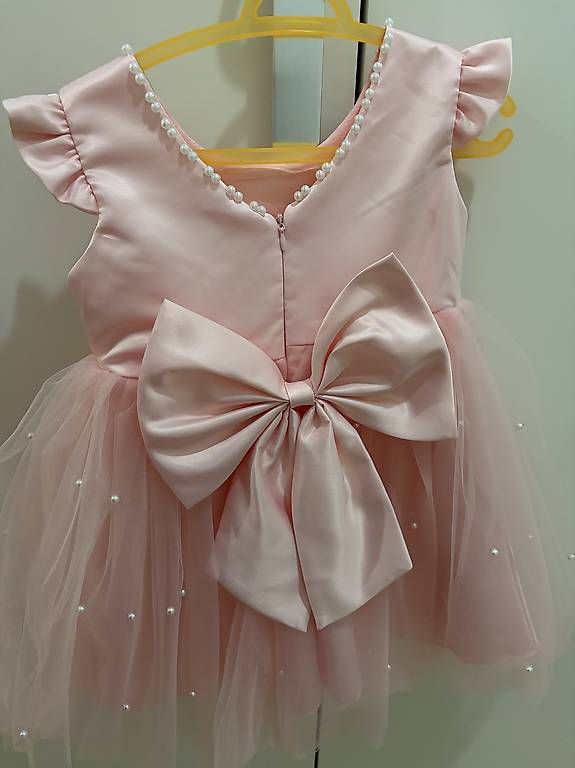 Robes: Abito elegante – Neuf avec emballage d'origine à Bellinzona par SammlerTI 1