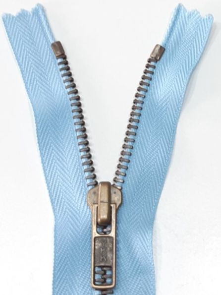 Tessuti: Reißverschluss 16 cm -  Fermeture éclair 16 cm – Nuovo (secondo la descrizione) da Savagnier venduto da Marderuth