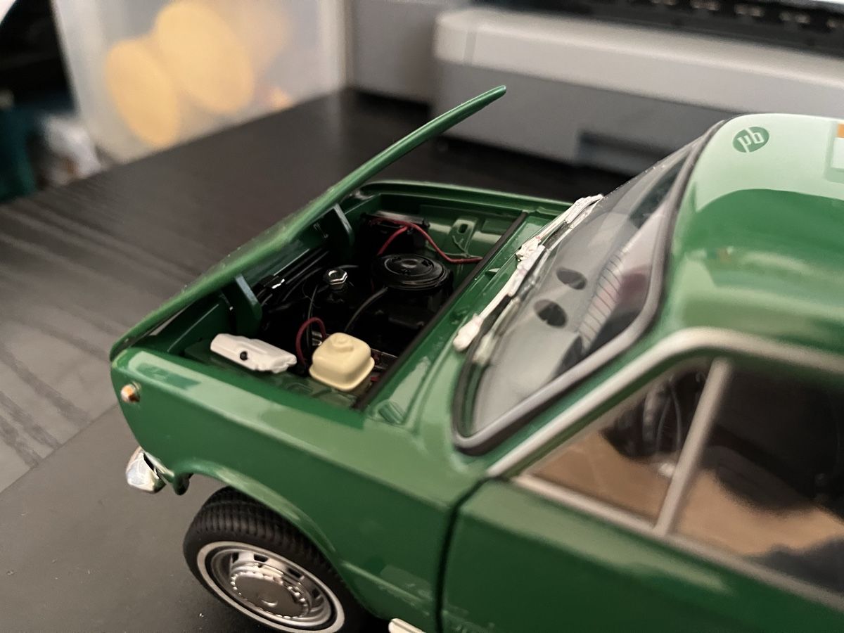 Fiat Modellini d'auto: Fiat 124.   1:18 – Nuovo (secondo la descrizione) da Rümlang venduto da Papamoll4 3