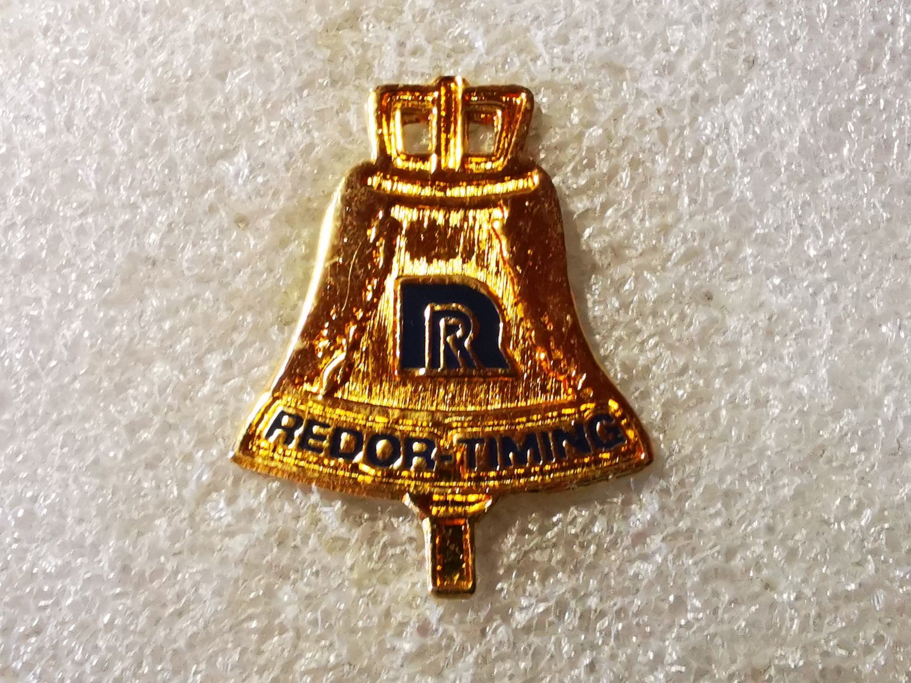 Placchette & Badge: Ansteckpin 86: – Usato da Oppligen venduto da Pin-Fall-Shop