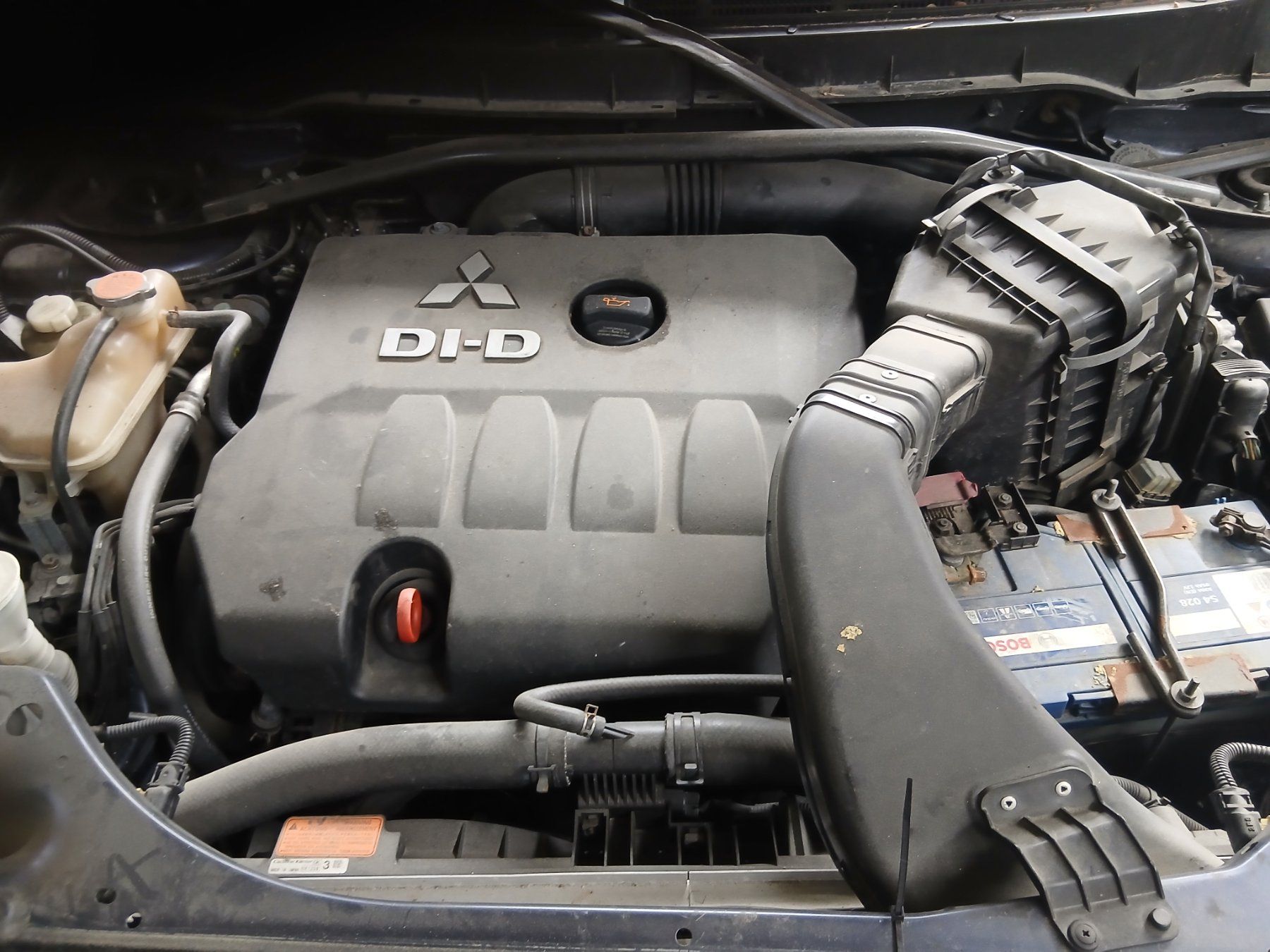 Mitsubishi Autos: Mitsubischi outlander diesel – D'occasion à Castasegna par Dodone1982