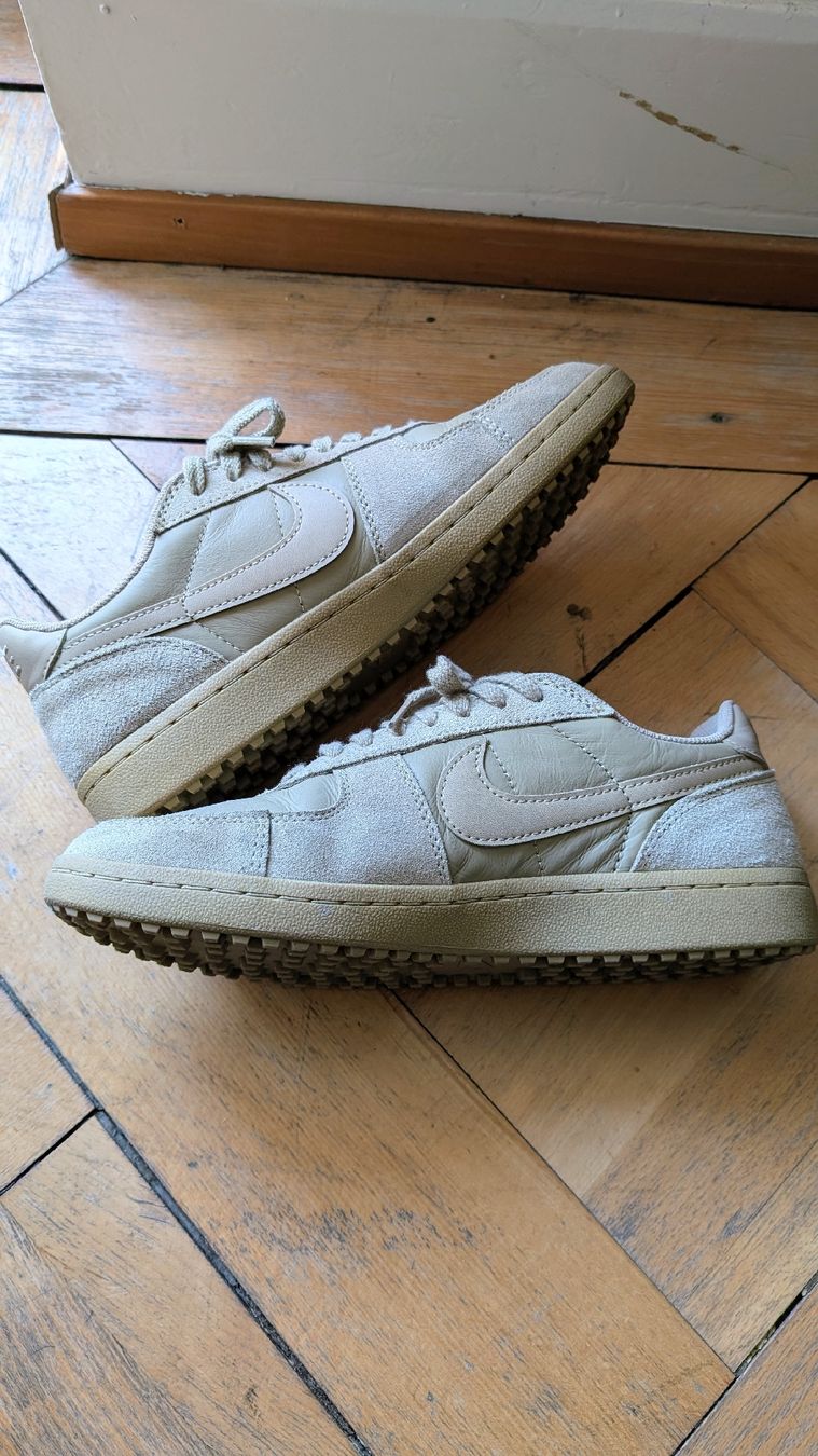 Nike Scarpe da uomo: Nike neuwertig Gr. 44.5 – Nuovo (secondo la descrizione) da Zürich venduto da adormideras 1