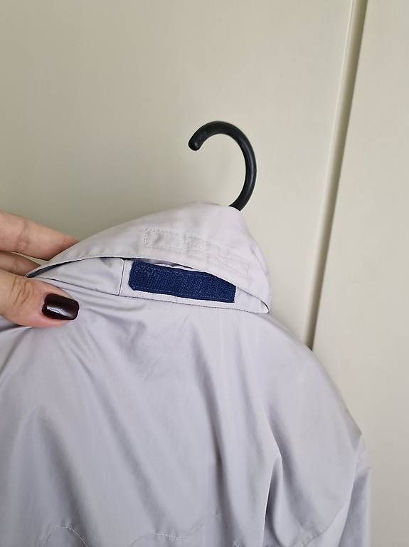 Giacche: Lacoste Windjacke Größe M – Usato da Bern venduto da Huha1 2
