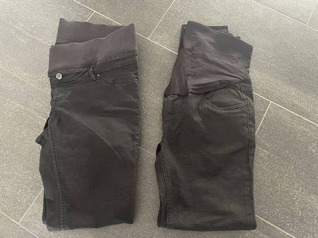 Schwangerschafts-Jeans